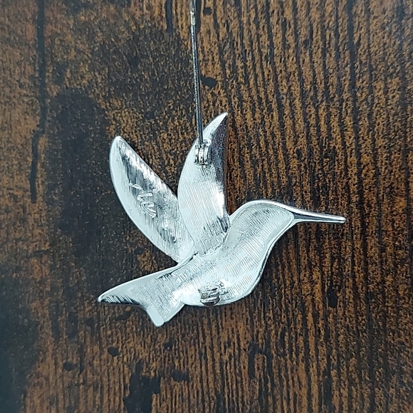 Liz Claiborne Hummingbird Pendant - Picture 5 of 5